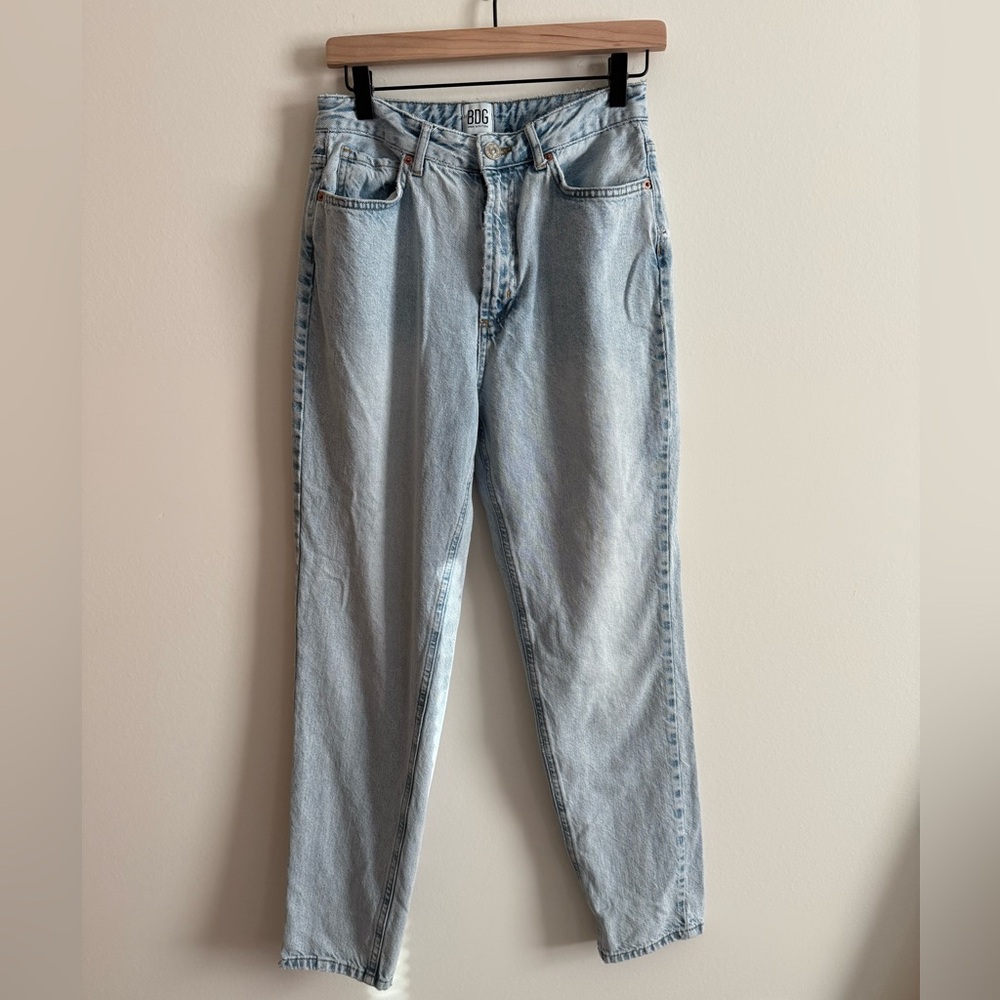 BDG Light Blue Mom High Rise Women's Jeans